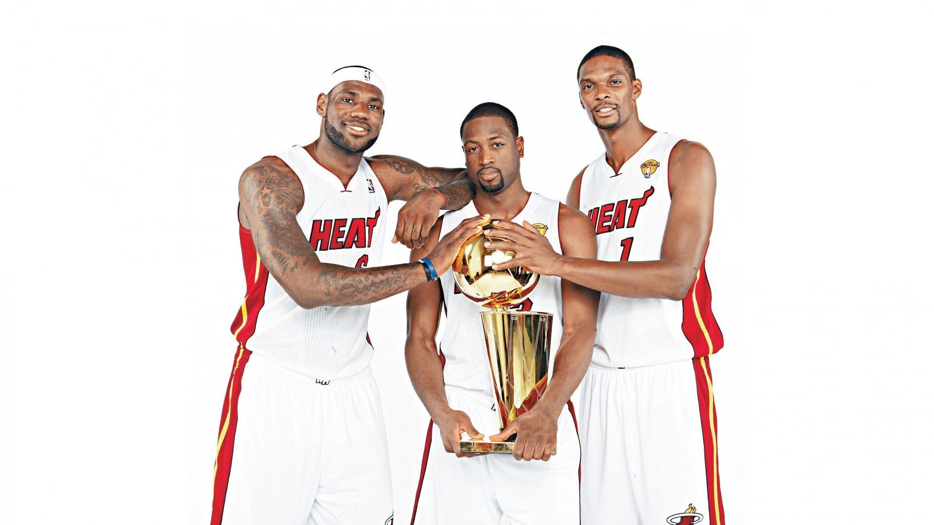 今年联盟助攻榜:最魔幻传球瞬间盘点!